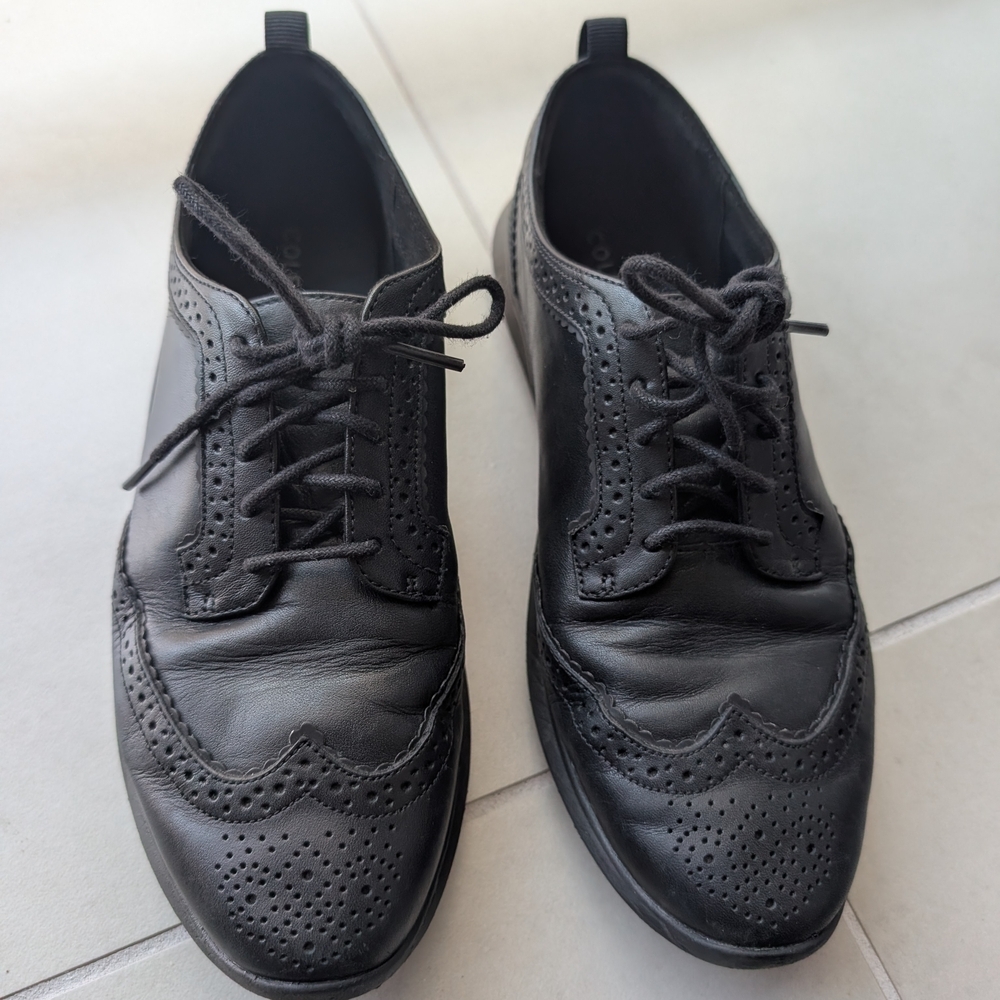 Cole Haan Zerøgrand Wingtip Oxford Black Leather Women's size 7.5 - Picture 2 of 10